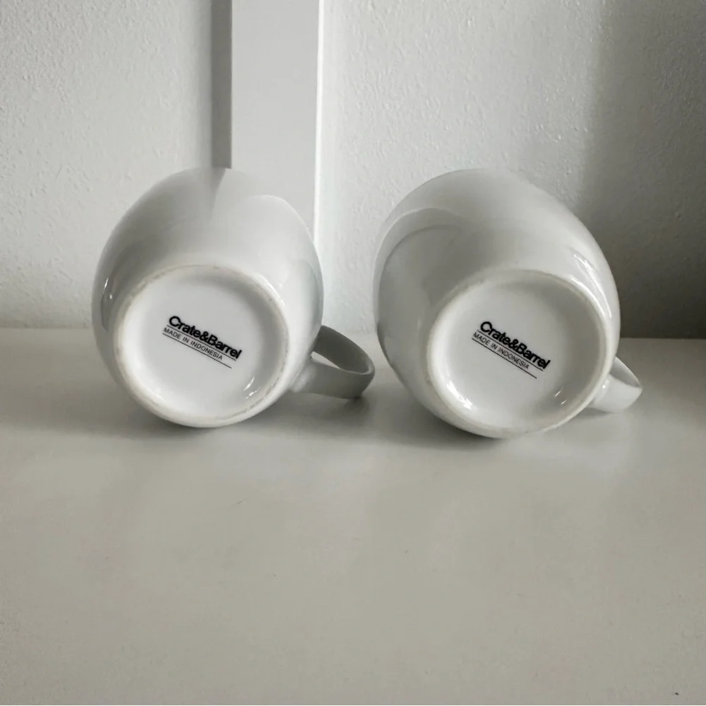 CRATE & BARREL Indonesia White 16oz Large Aspen Coffee Mugs Cups Replacements